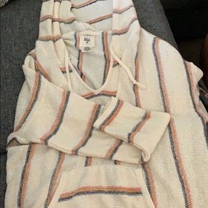 BILLABONG beach hoodie.